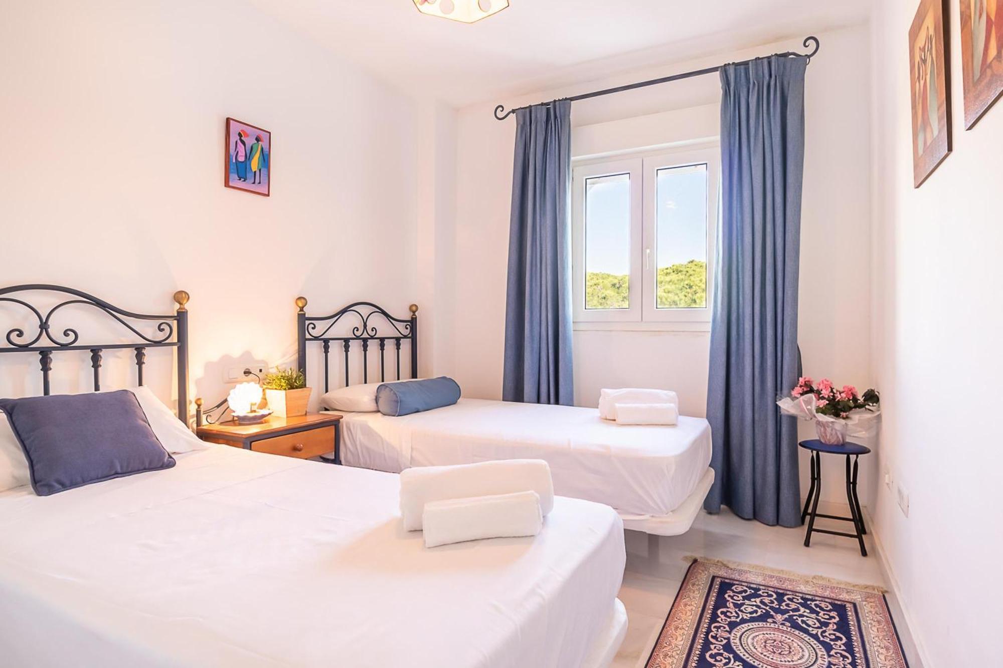 Mi Capricho Beach Front Sea View & Pool - Happy Rentals Sitio de Calahonda Eksteriør billede